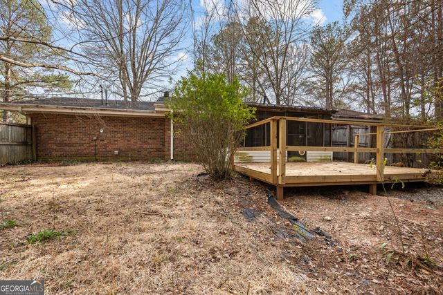 125 Brierwood Court, Fayetteville, GA 30215