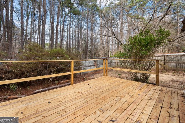 125 Brierwood Court, Fayetteville, GA 30215