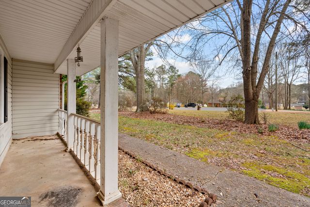 125 Brierwood Court, Fayetteville, GA 30215