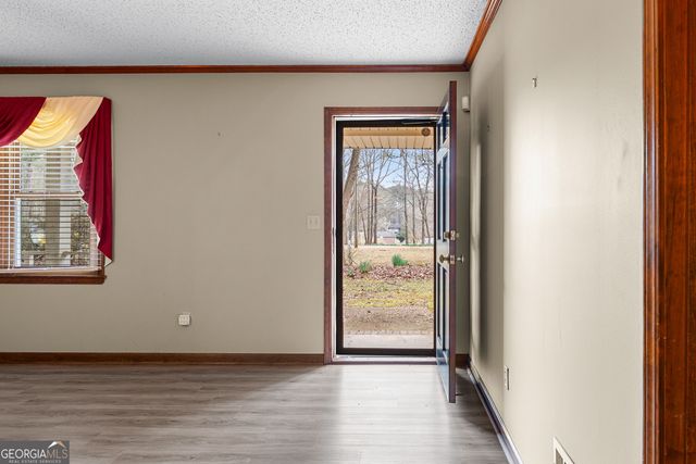 125 Brierwood Court, Fayetteville, GA 30215