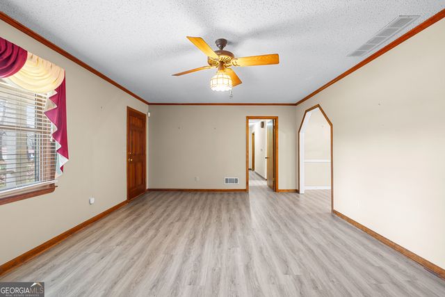 125 Brierwood Court, Fayetteville, GA 30215