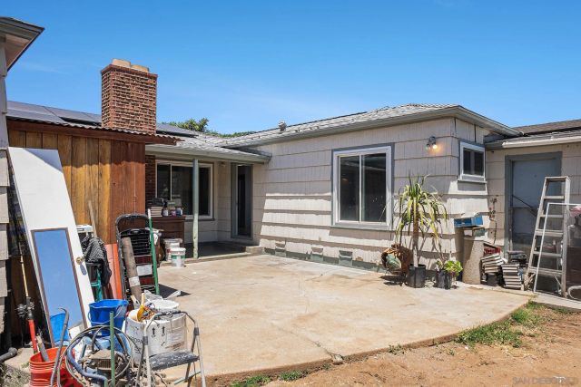 74 E St East, Chula Vista, CA 91910