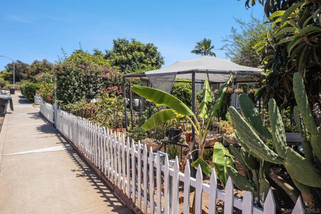 74 E St East, Chula Vista, CA 91910