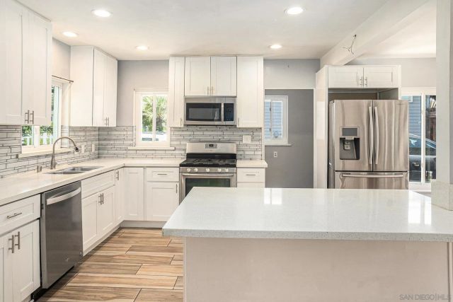 74 E St East, Chula Vista, CA 91910