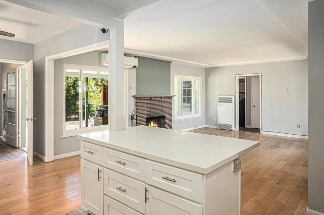 74 E St East, Chula Vista, CA 91910