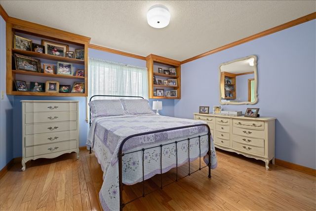 1 Oakridge Court, Anderson, SC 29621