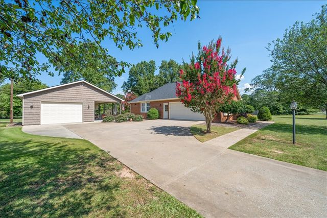 1 Oakridge Court, Anderson, SC 29621