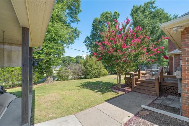 1 Oakridge Court, Anderson, SC 29621