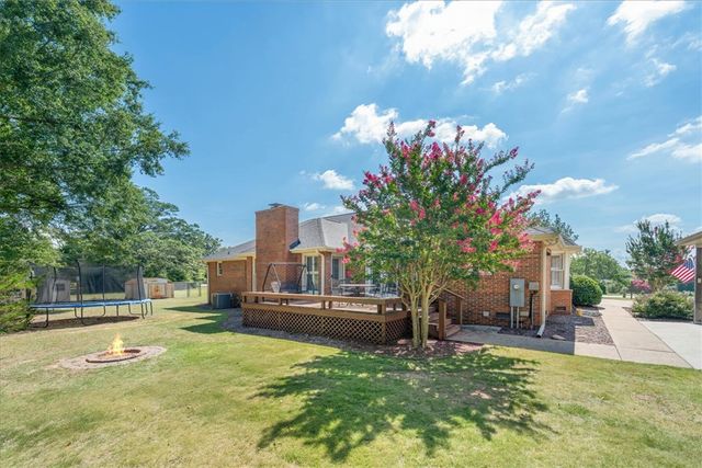 1 Oakridge Court, Anderson, SC 29621