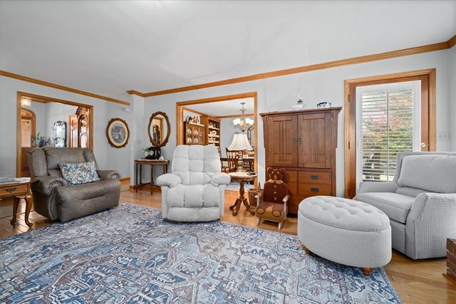 1 Oakridge Court, Anderson, SC 29621