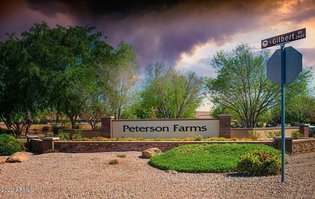 3124 E Sparrow Place, Chandler, AZ 85286