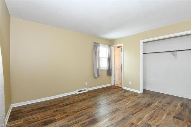 1600 Glenridge Road, Greensboro, NC 27405