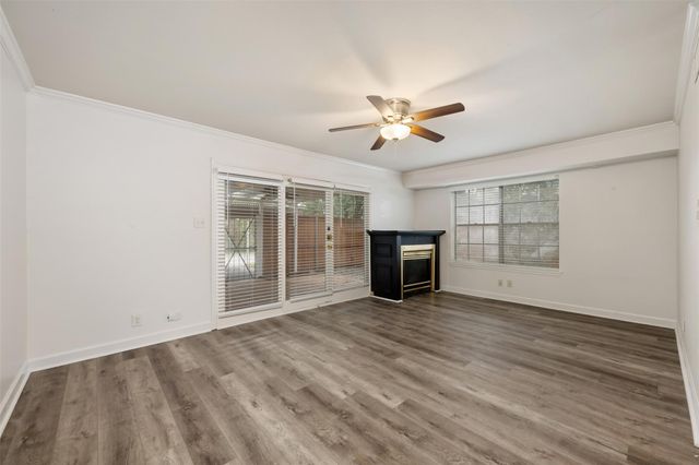 6107 Bullard DR A, Austin, TX 78757