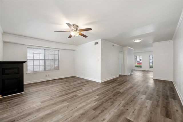 6107 Bullard DR A, Austin, TX 78757