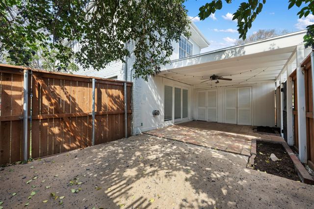 6107 Bullard DR A, Austin, TX 78757