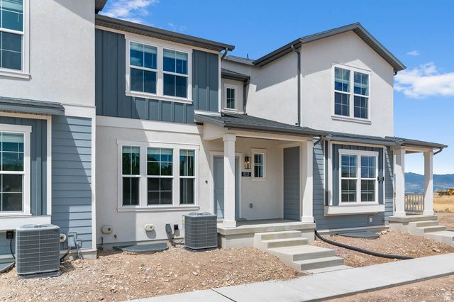 8213 W MADISON PEAK WAY, Magna, UT 84044