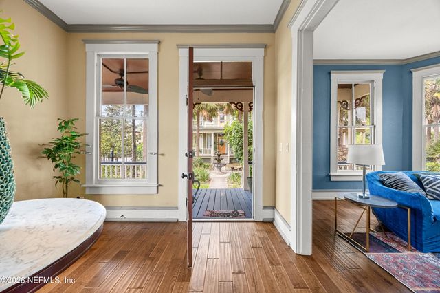 9 W 5TH Street, Jacksonville, FL 32206