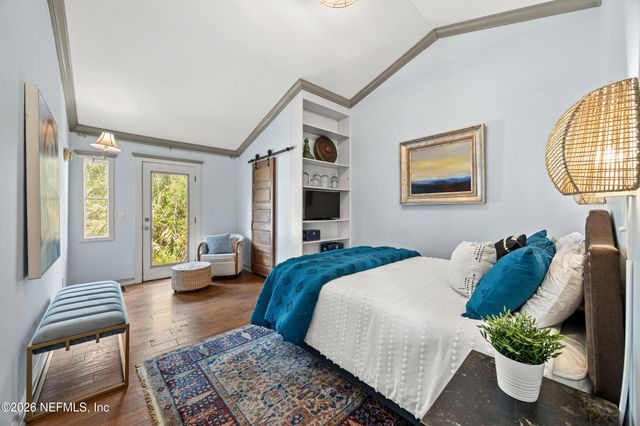 9 W 5TH Street, Jacksonville, FL 32206
