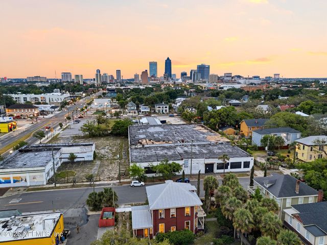 9 W 5TH Street, Jacksonville, FL 32206