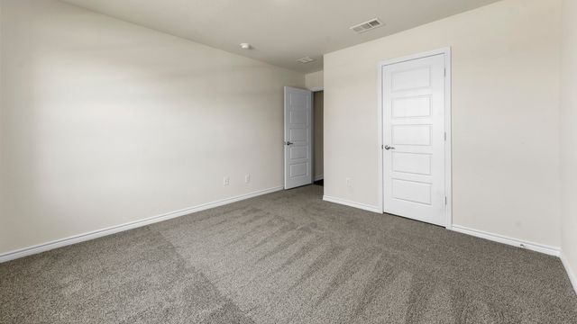 431 Epiphany Lane, Lavon, TX 75166