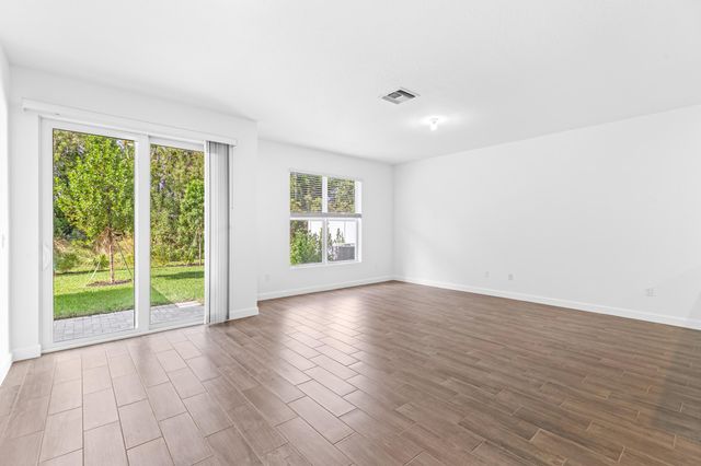 4250 Lagoon Shore Drive, Lake Worth, FL 33467