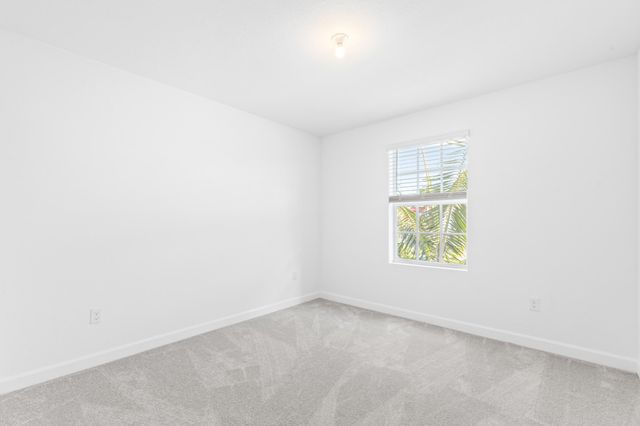 4250 Lagoon Shore Drive, Lake Worth, FL 33467