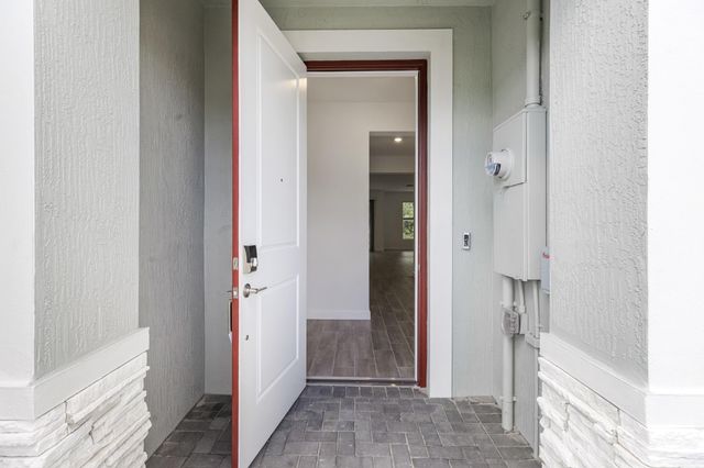 4250 Lagoon Shore Drive, Lake Worth, FL 33467