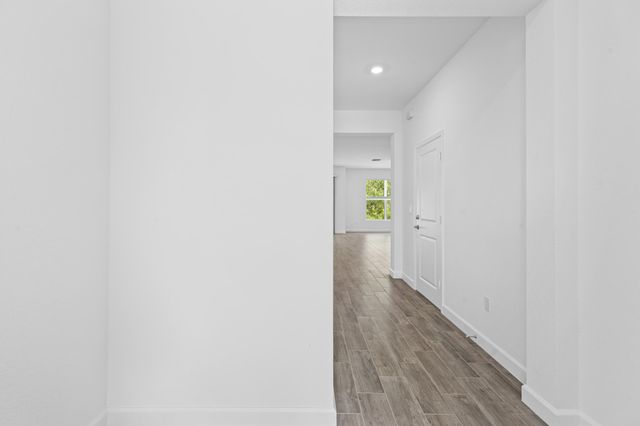 4250 Lagoon Shore Drive, Lake Worth, FL 33467