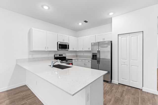 4250 Lagoon Shore Drive, Lake Worth, FL 33467