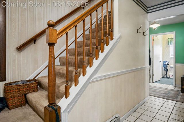 1625 Spruce Court, Commerce Charter Township, MI 48390