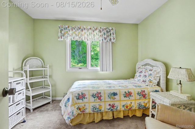 1625 Spruce Court, Commerce Charter Township, MI 48390