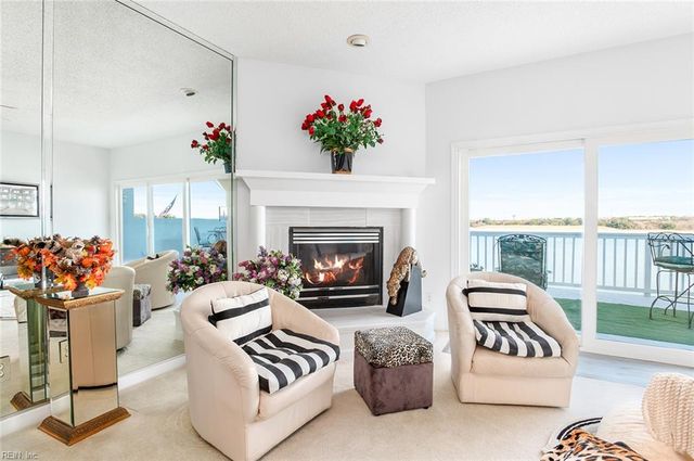 9520 Bay Front DR B, Norfolk, VA 23518