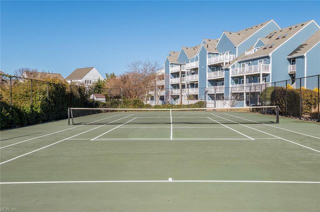 9520 Bay Front DR B, Norfolk, VA 23518