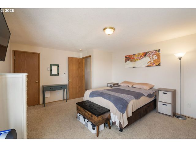 14314 Se 9TH St, Vancouver, WA 98683