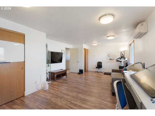 14314 Se 9TH St, Vancouver, WA 98683