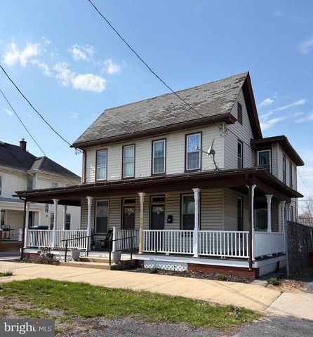 521 & 523 E MAIN ST, Palmyra, PA 17078