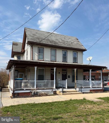 521 & 523 E MAIN ST, Palmyra, PA 17078