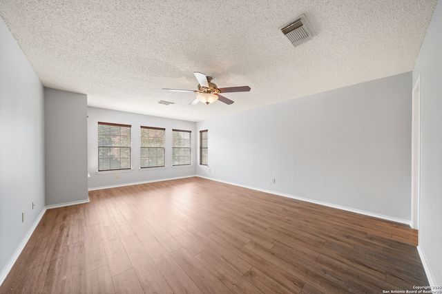 1656 Yucca Park, Schertz, TX 78154