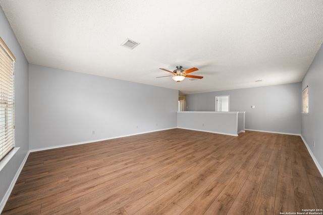 1656 Yucca Park, Schertz, TX 78154