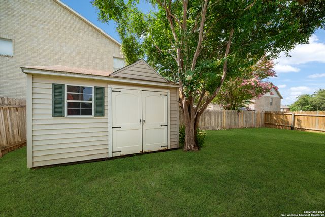 1656 Yucca Park, Schertz, TX 78154