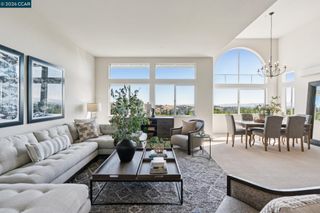 905 Dana Highlands Ct, Lafayette, CA 94549
