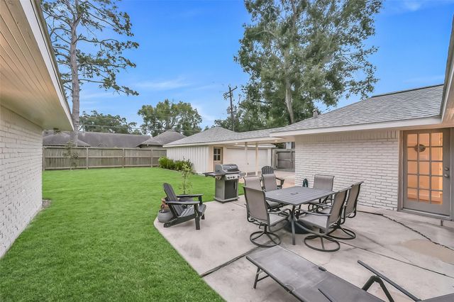 5135 Cheena Drive, Houston, TX 77096