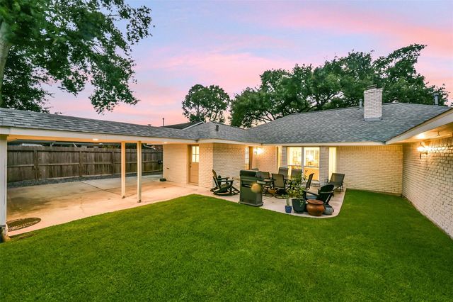 5135 Cheena Drive, Houston, TX 77096
