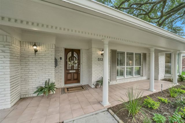 5135 Cheena Drive, Houston, TX 77096