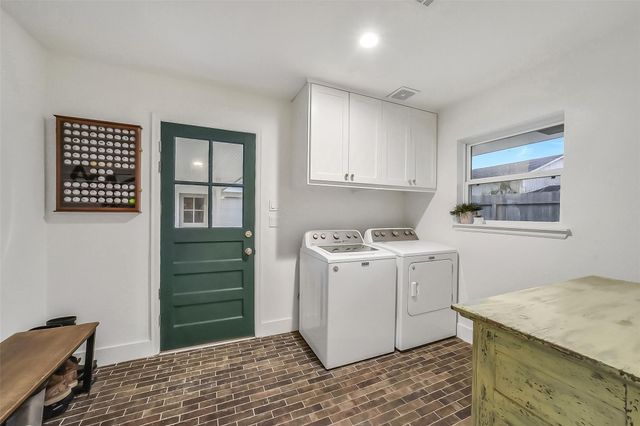 5135 Cheena Drive, Houston, TX 77096