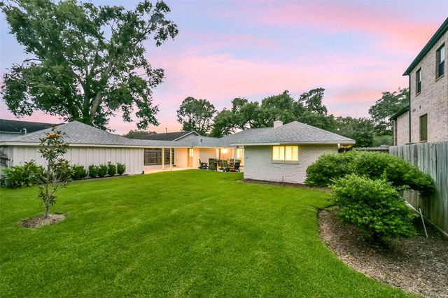 5135 Cheena Drive, Houston, TX 77096