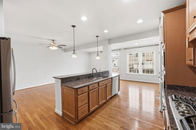 21253 PARK GROVE TER, Ashburn, VA 20147