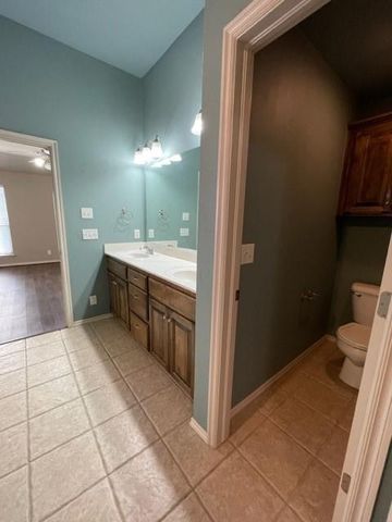 2836 NW 170th Court, Edmond, OK 73012
