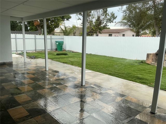 14821 SW 104th Ave 0, Miami, FL 33176