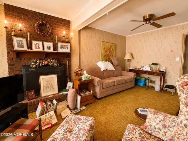 18 Holmes Terrace, Freehold, NJ 07728